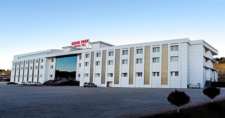 Gıran Park Termal Otel — fotoğraf