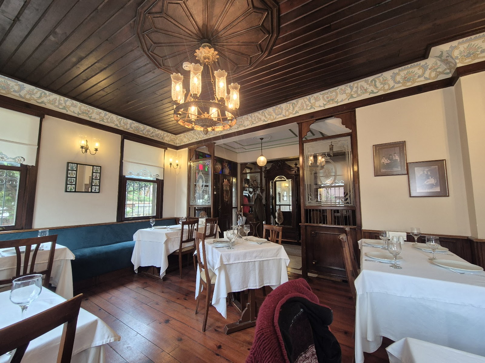 Giritli Restoran — fotoğraf 1