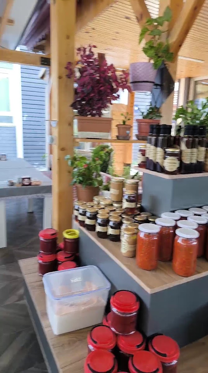 Gizemli Bahçe Gözleme Evi Kahvaltı ve Pizza Restoranı Uğurlu Bucak Burdur — fotoğraf 3