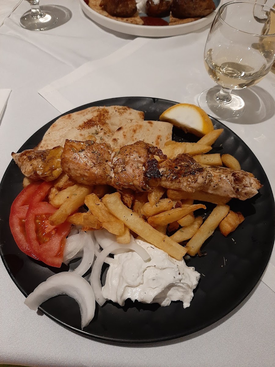 Gods’ Restaurant — photo 11