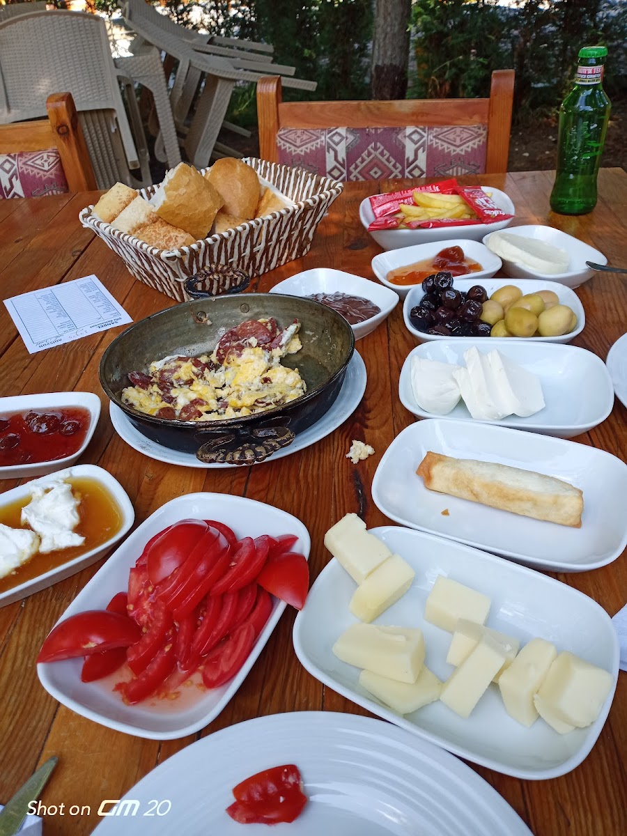 Gökgöl Balık lokantasi — fotoğraf 4