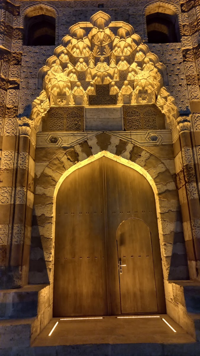 Tokat Gök Medrese — fotoğraf 2