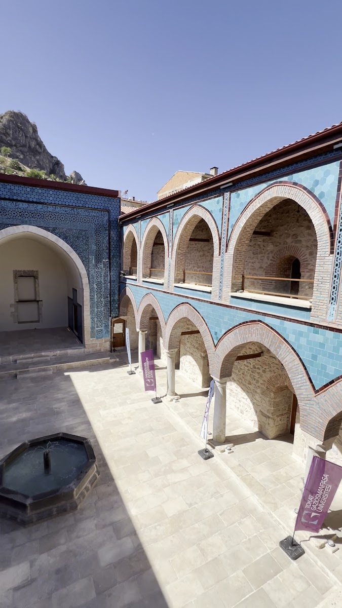 Tokat Gök Medrese — fotoğraf 3