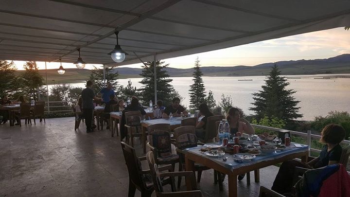 Göl Restoran — fotoğraf
