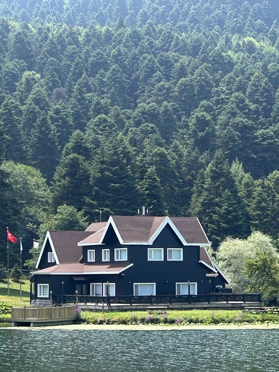 Gölcük Devlet Konukevi — fotoğraf 1