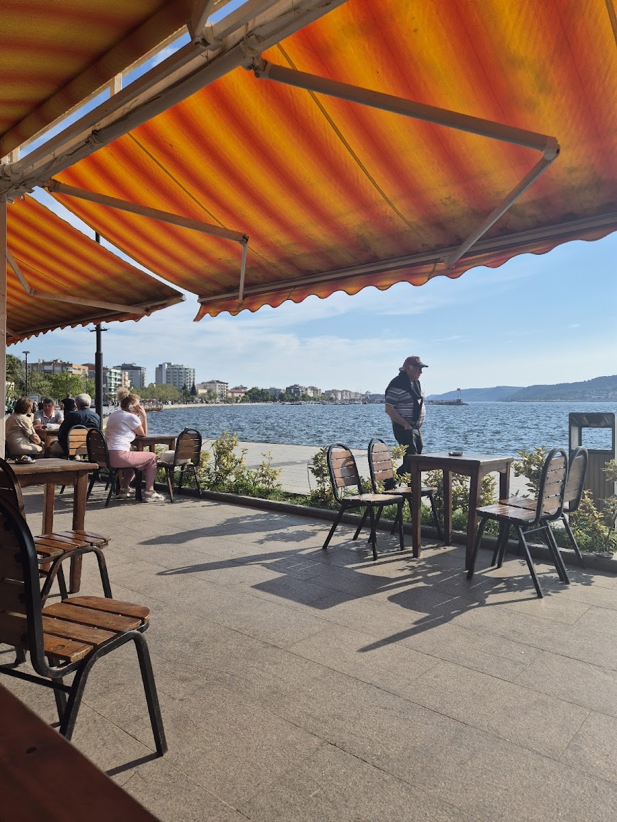 Golf Çay Bahçesi — fotoğraf