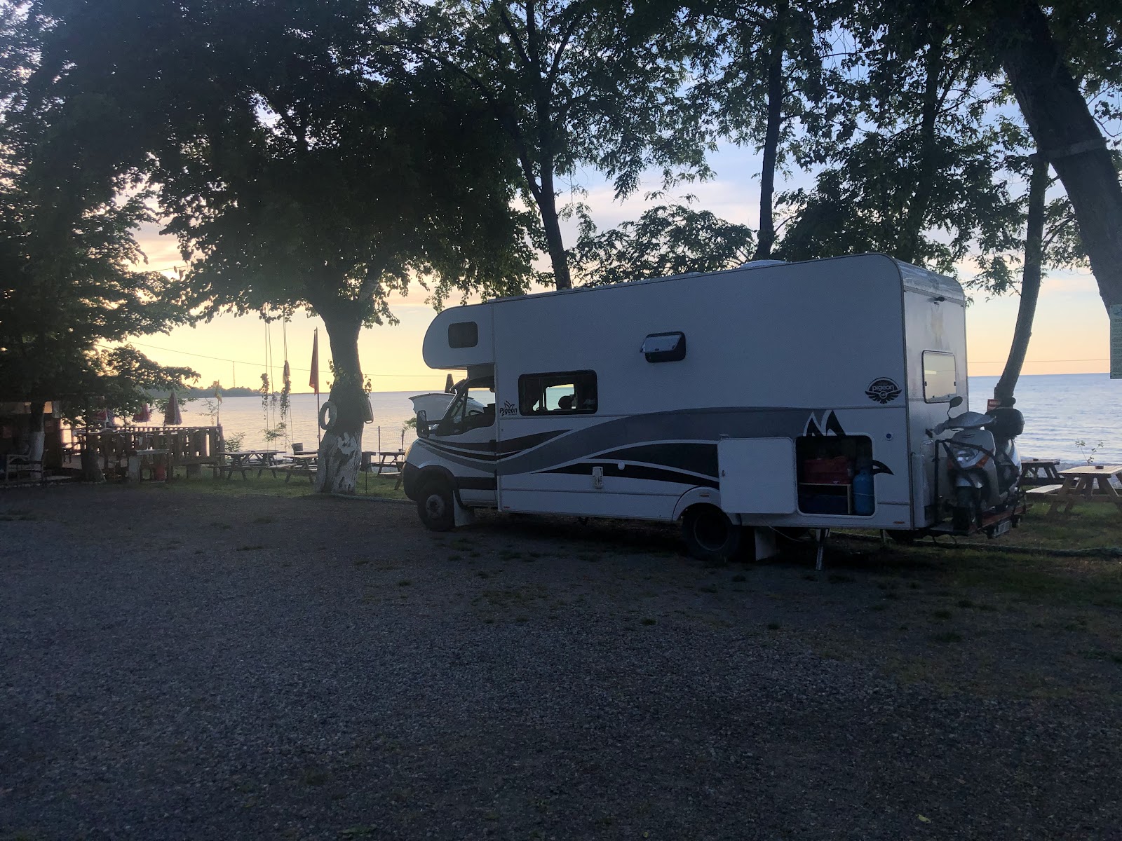 Gölge Camp — fotoğraf