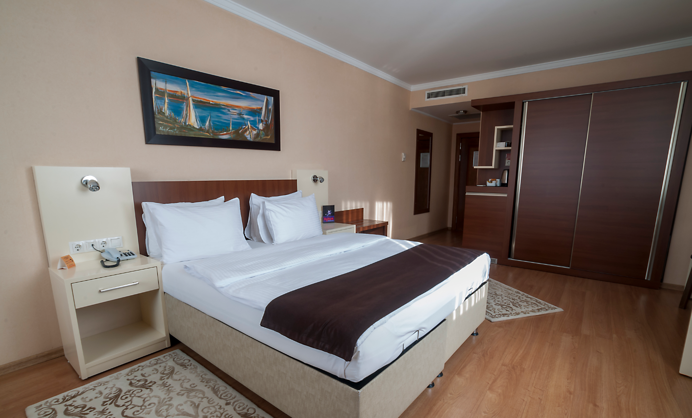 GÖSTERİŞLİ OTEL — fotoğraf 7