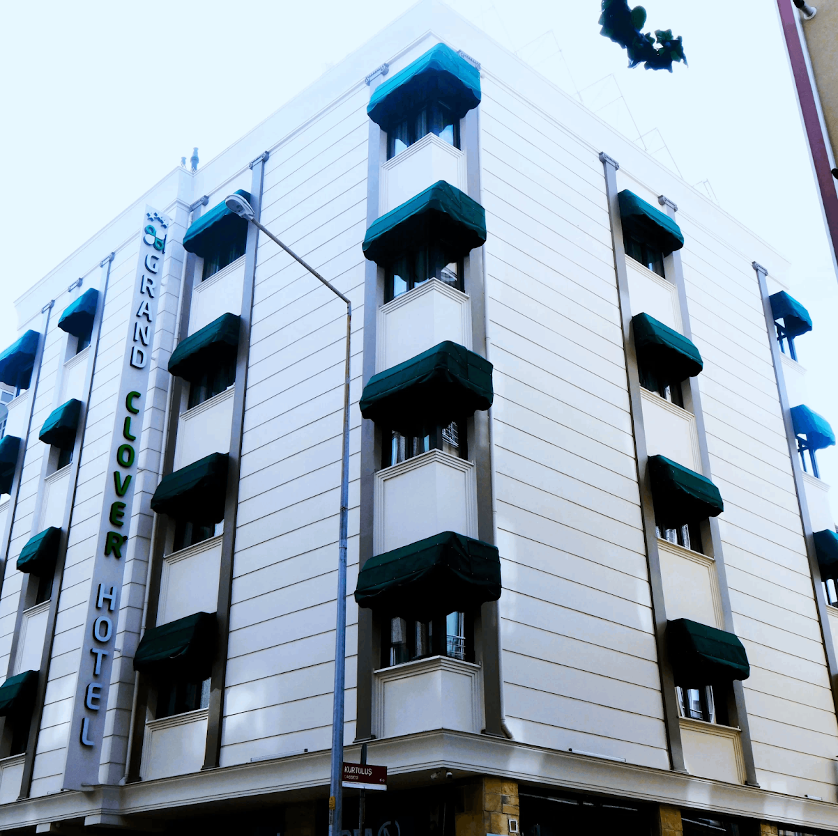 Grand Clover Hotel — fotoğraf 1