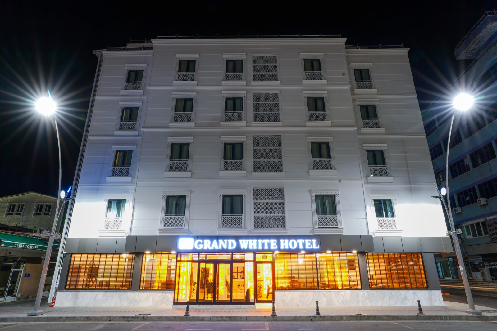 Grand White Hotel Batman — fotoğraf