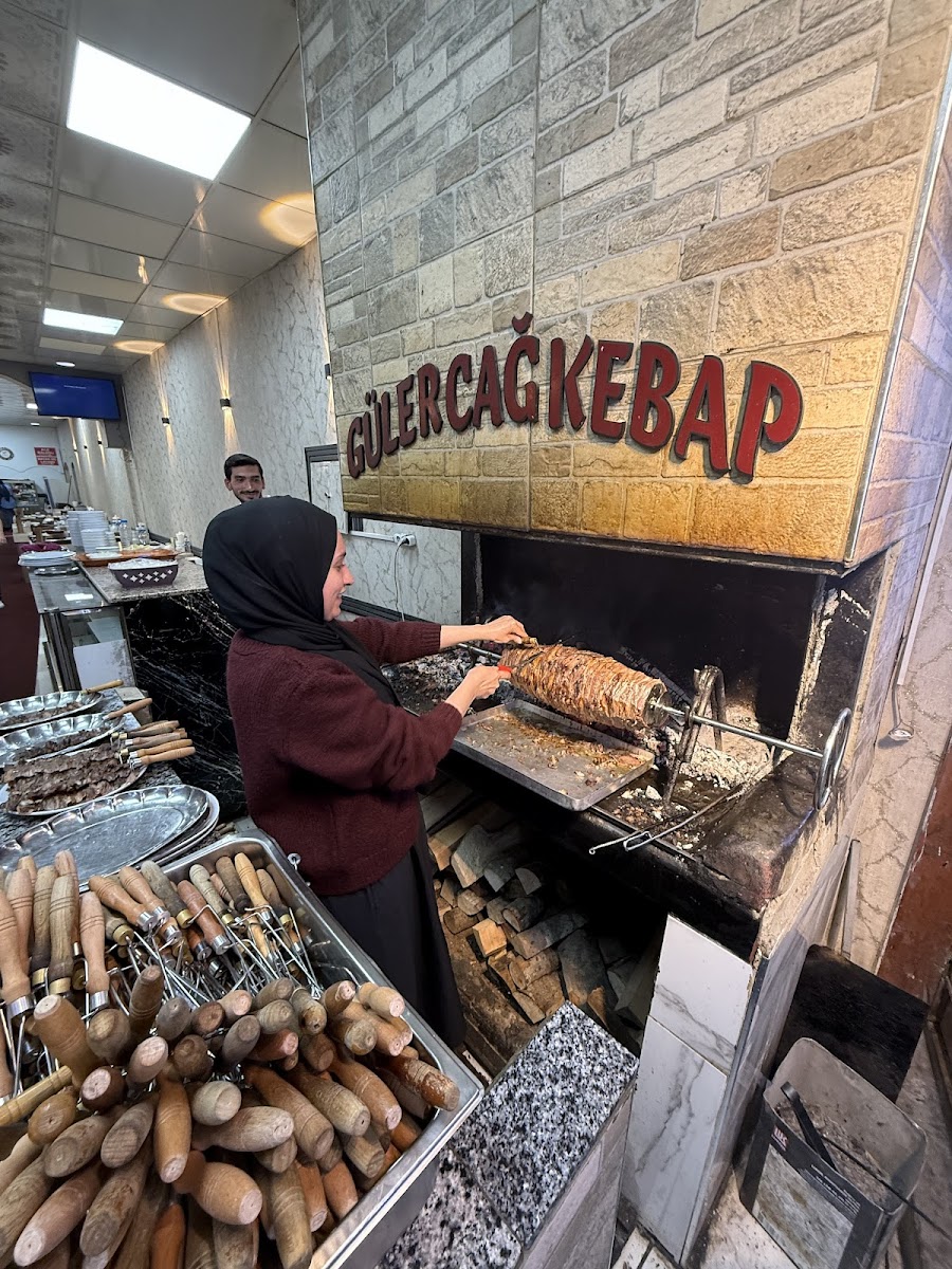 Güler Cağ Kebap EFRAİL USTA — fotoğraf 2