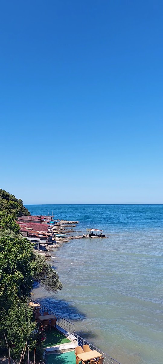 Gullusu Turgay aile deniz balik lokantasi — fotoğraf 3