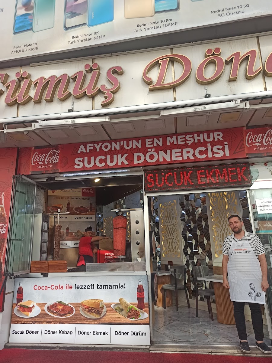Gümüş Döner (Sucuk Döner ) — fotoğraf