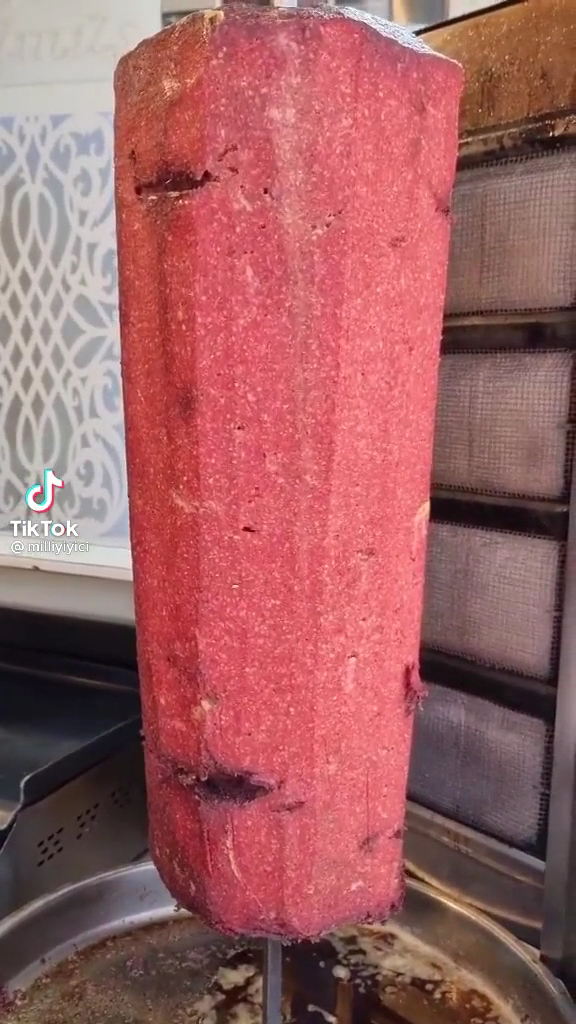 Gümüş Döner (Sucuk Döner ) — fotoğraf 7