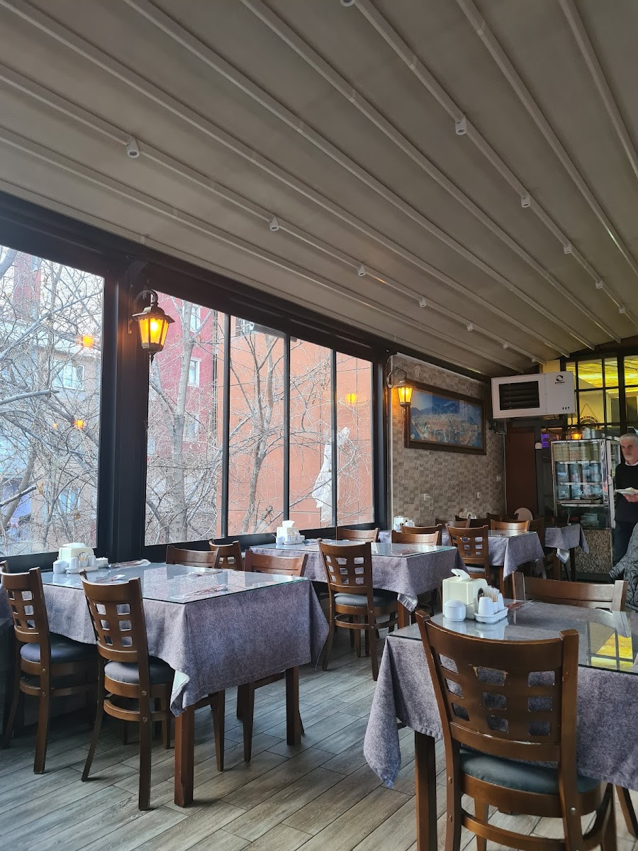 Gümüş Pide Ve Lahmacun Salonu — fotoğraf