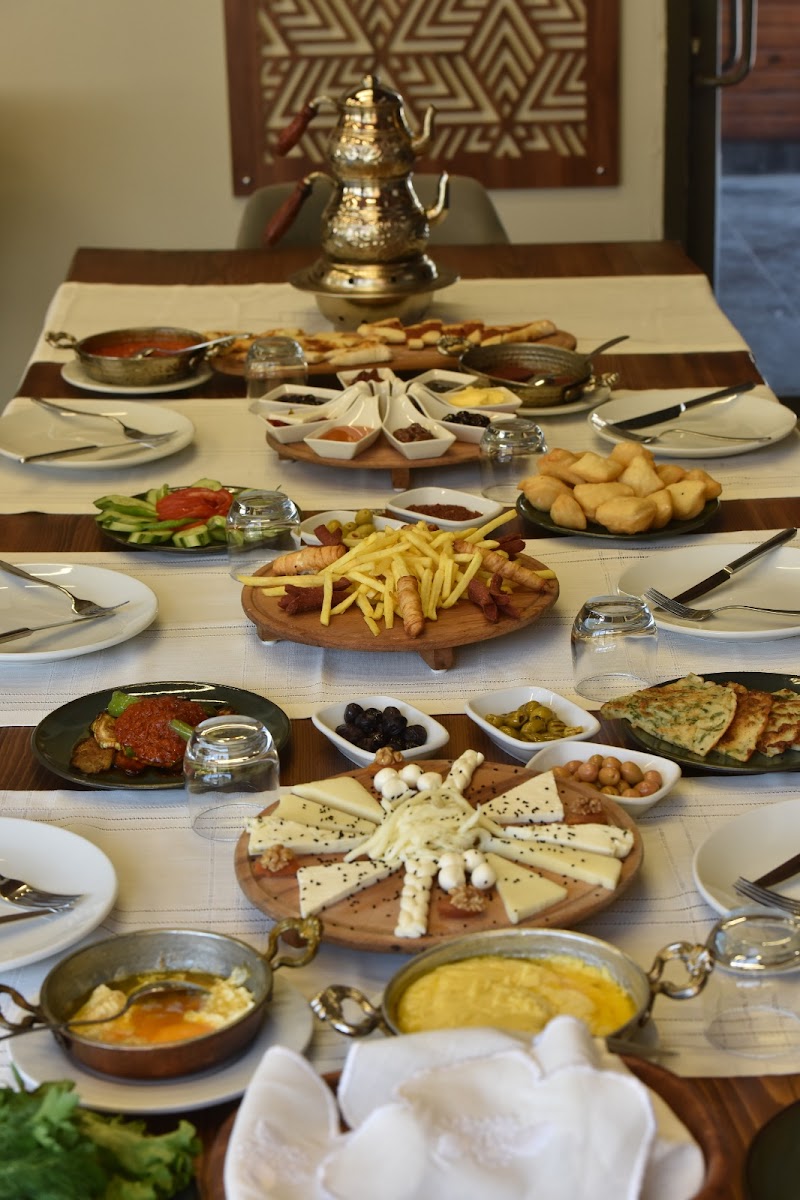 GÜMÜŞELLER CAFE & RESTAURANT & DOĞAL ÜRÜNLER SATIŞ YERİ — fotoğraf 4
