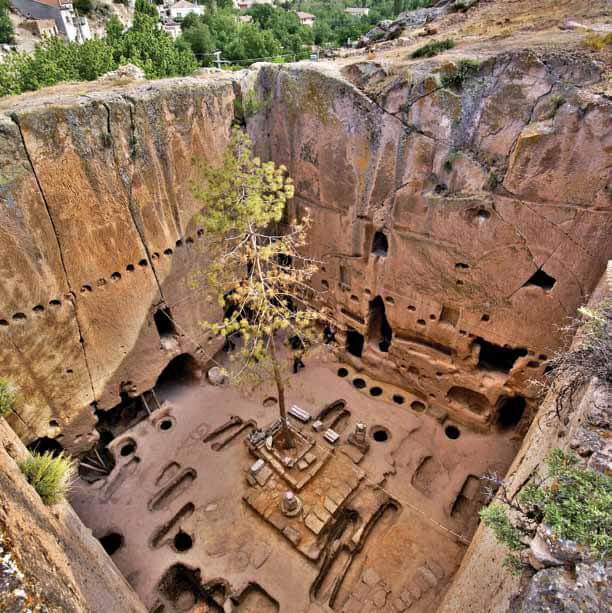 Gümüşler Manastırı — fotoğraf 5