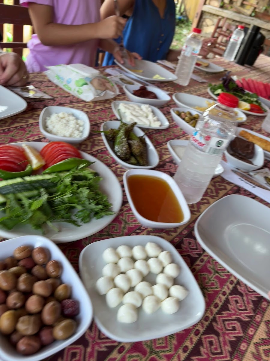 Gündüzbey Yörük Sofrası — fotoğraf 3