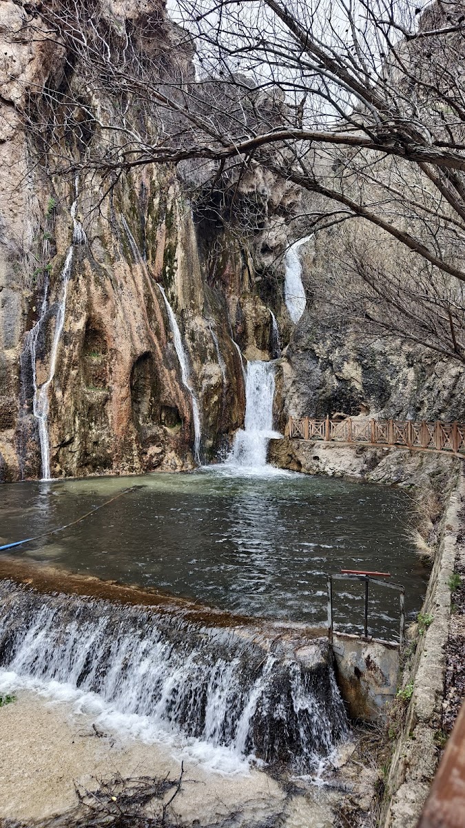 günpınar şelalesi tabiat parkı — fotoğraf 2