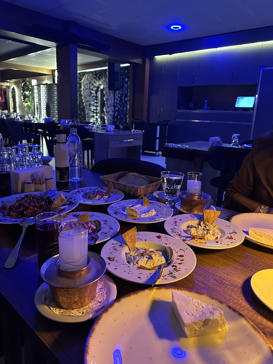 Güral Ocakbaşı Restaurant — fotoğraf 2