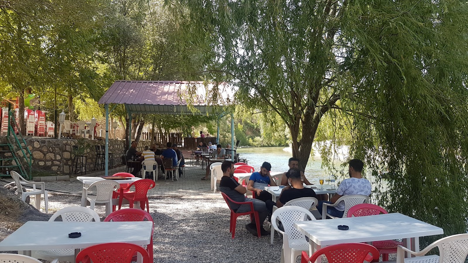 Gürgül Aile Çaybahçesi — fotoğraf 4