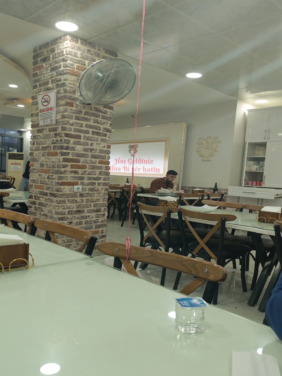 Meşhur Kebaba Guriyê Hamid — fotoğraf