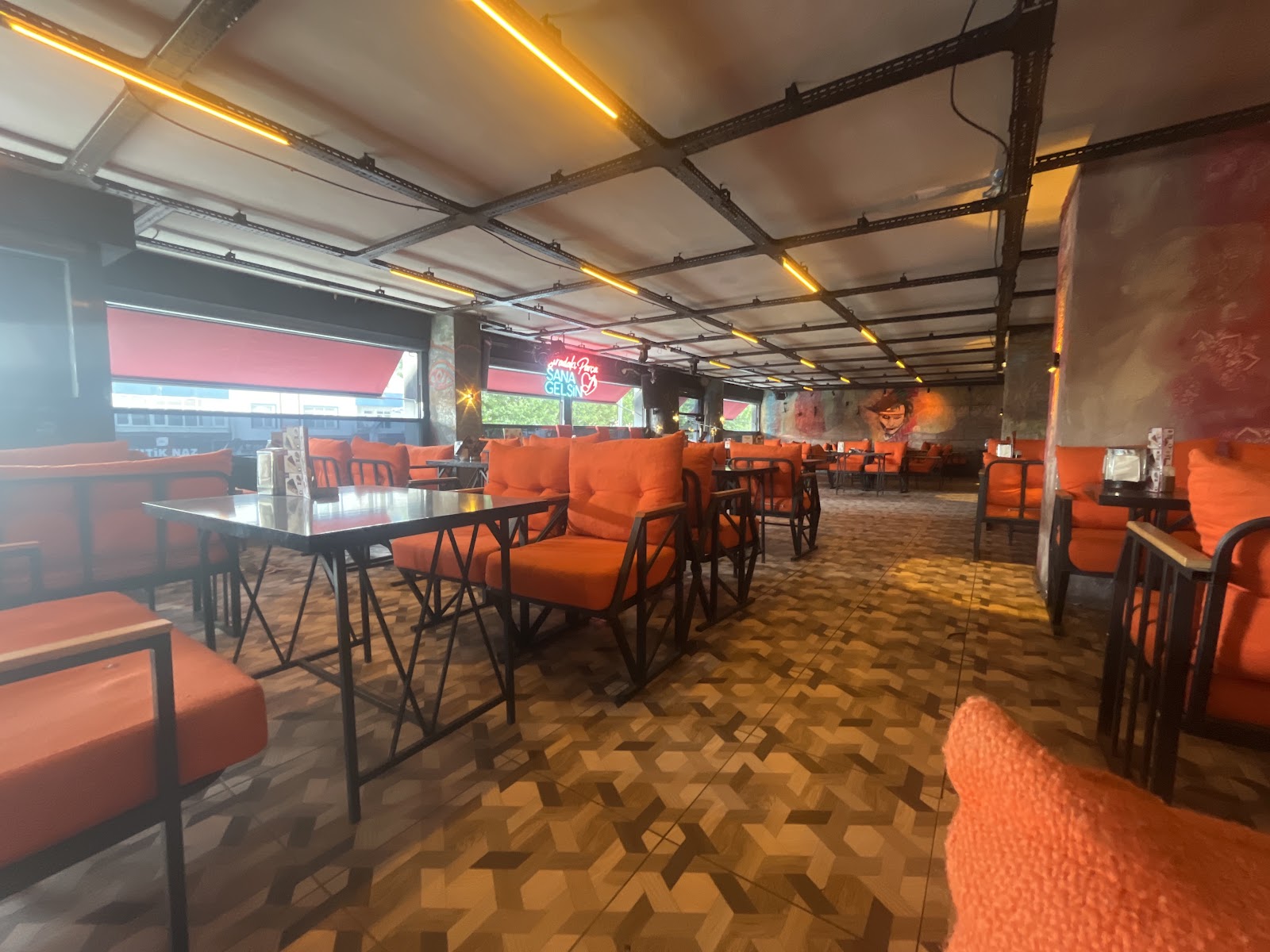 Gustoriko Cafe Bistro — fotoğraf