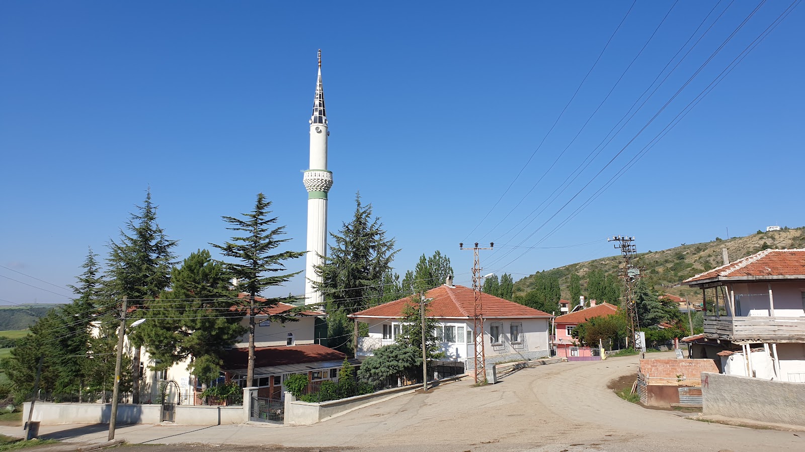Güzelyurt Köyü Cami — photo