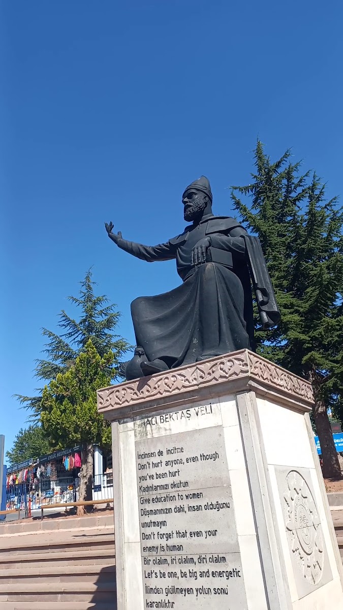 Bektaş Efendi Türbesi — fotoğraf 2