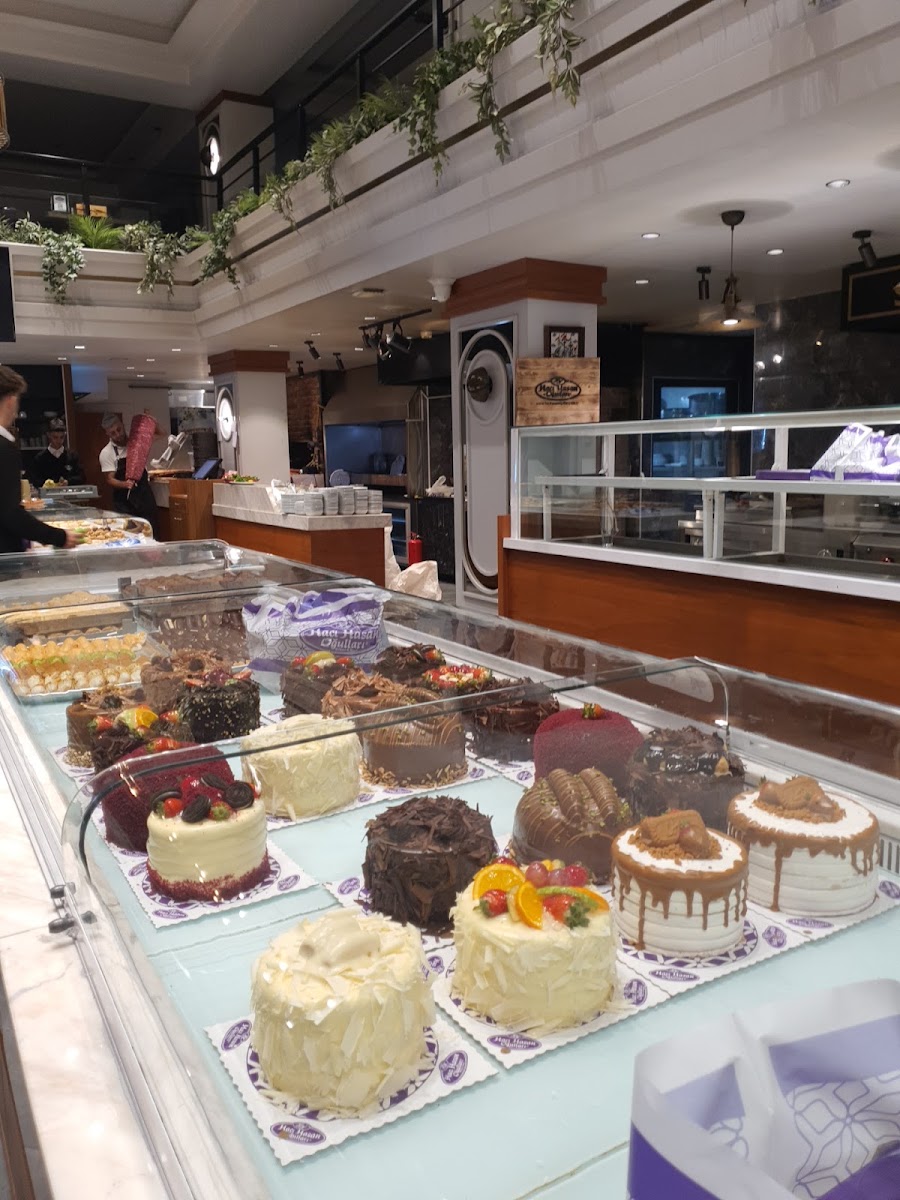 Hacı Hasan Oğulları Baklava ve Börek Yunusemre Şubesi — photo 4