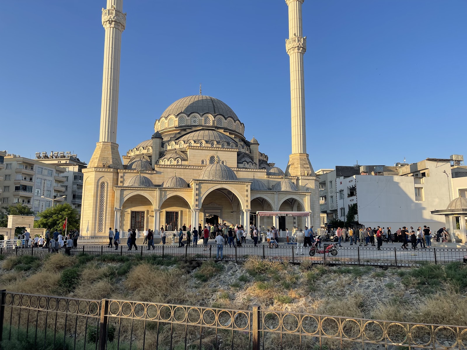 Hacı Mehmet Fahrettin Ballıoğlu Cami — fotoğraf