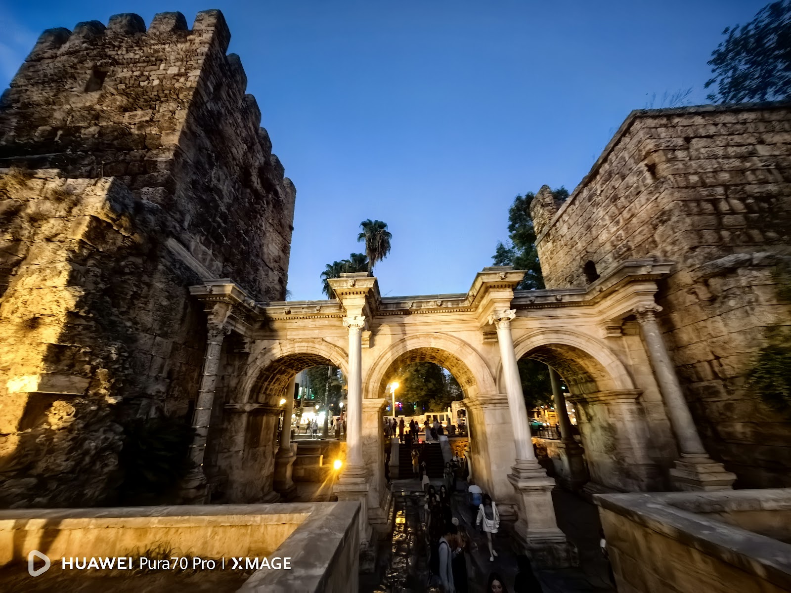 Antalya: Kaleiçi tarihî yürüyüşü