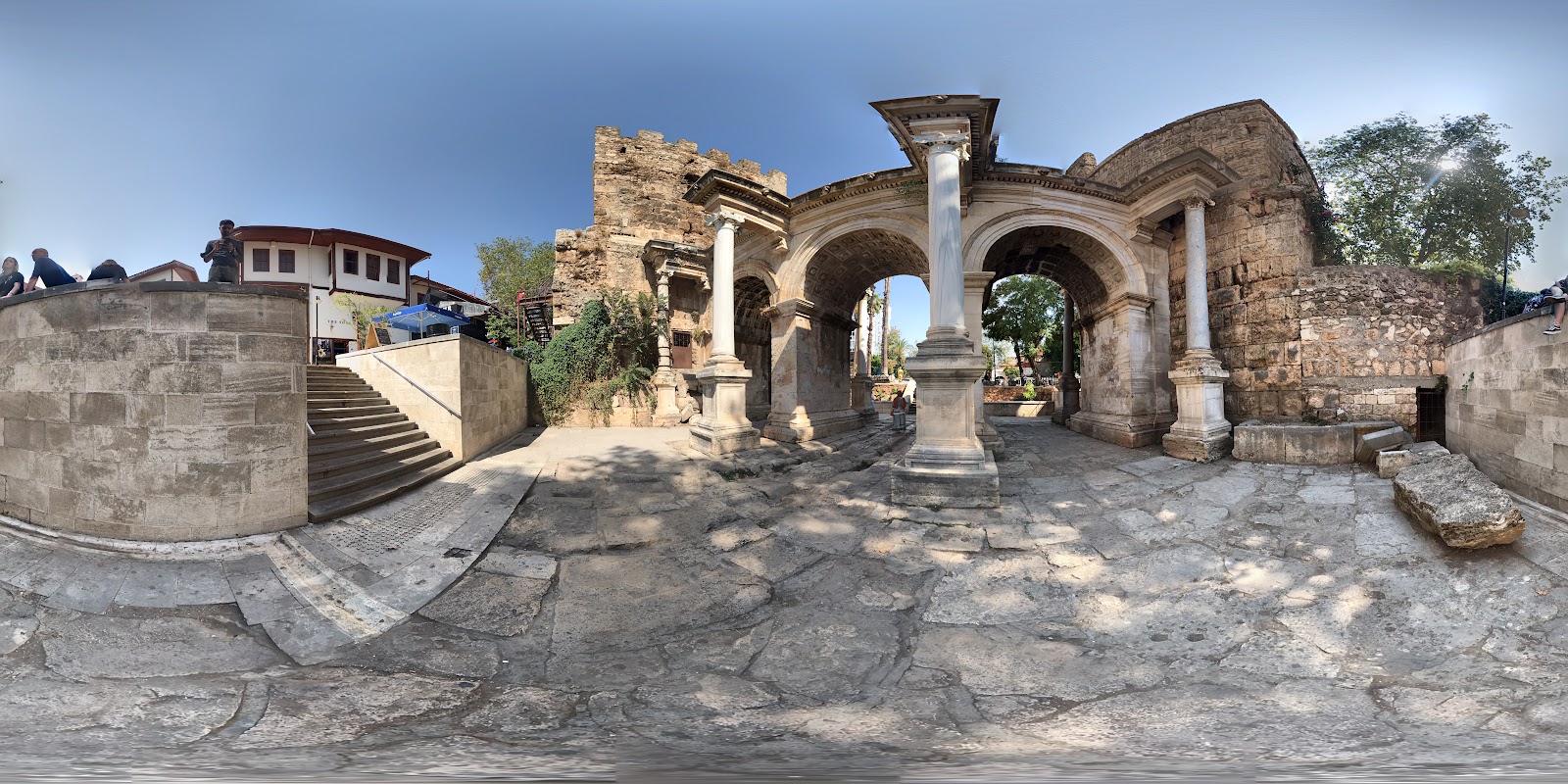 Hadrian Kapısı — fotoğraf 4