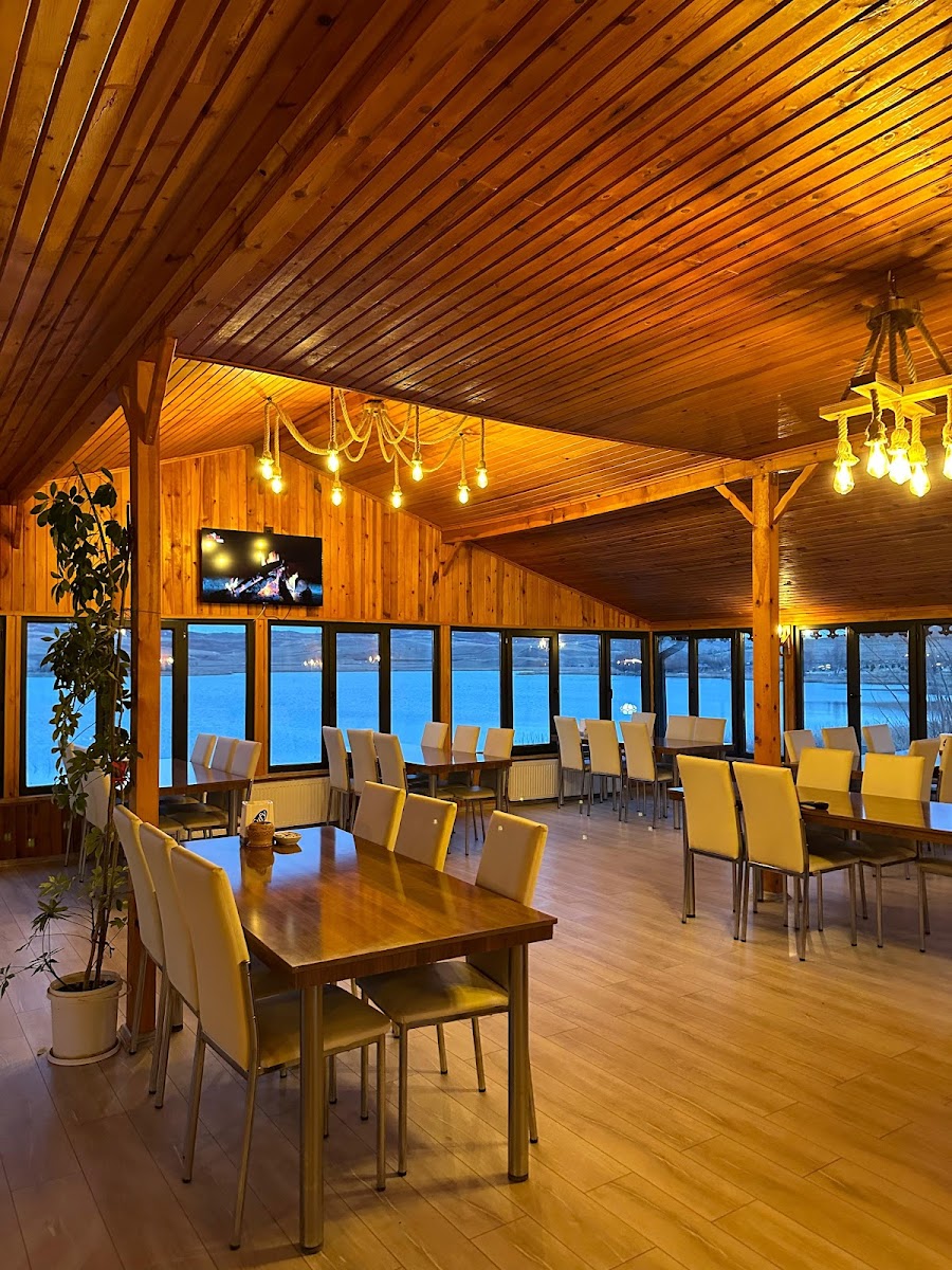 Hafik gölü Öztürk tesisleri — fotoğraf 5