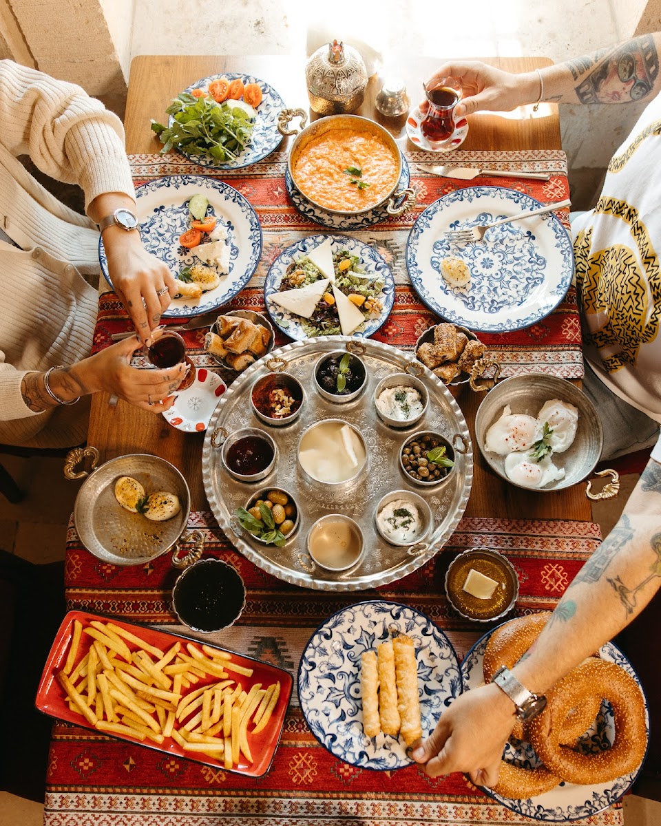 Hamdani Restaurant - Her Akşam Sıra Gecesi — fotoğraf 7