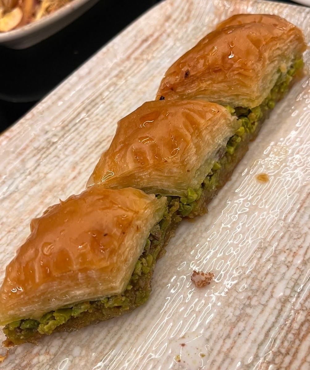 Hamido Baklava & Fıstık Akkent Şubesi — fotoğraf 4