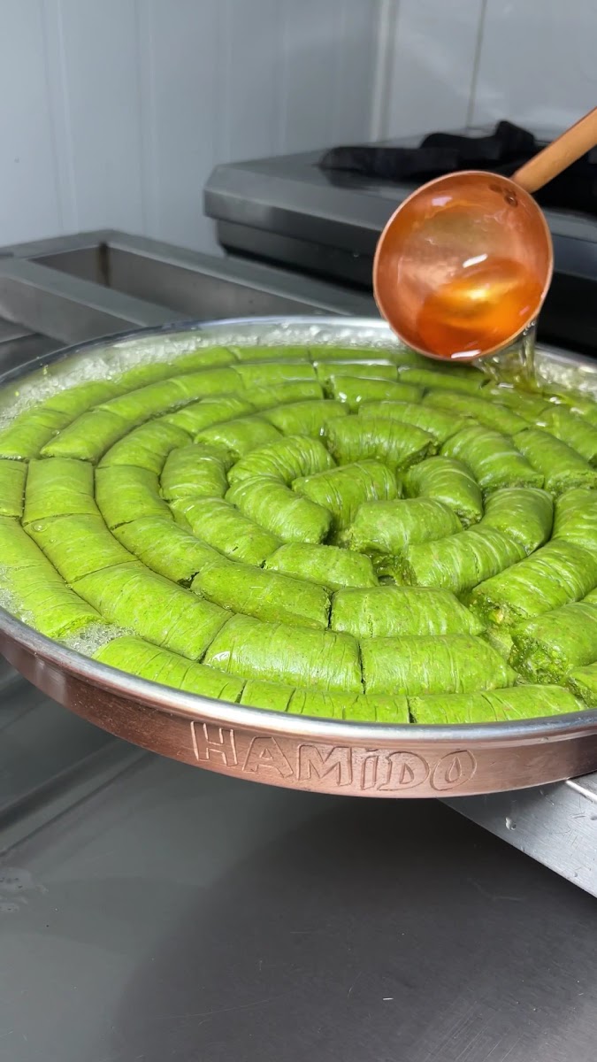 Hamido Baklava & Fıstık Osmangazi Şubesi — fotoğraf 3