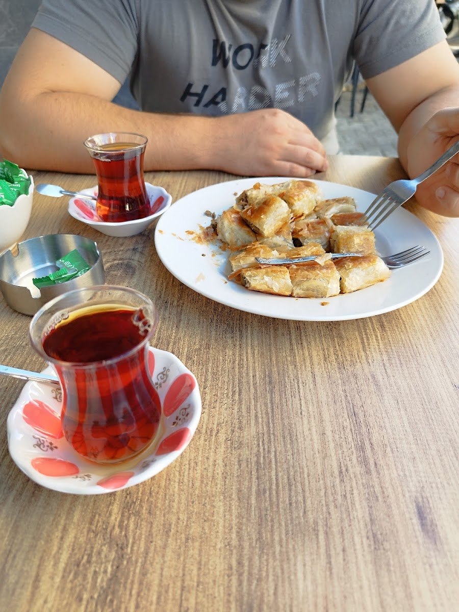 Hamurkar Börek ve Baklava Kuşadası — photo 6