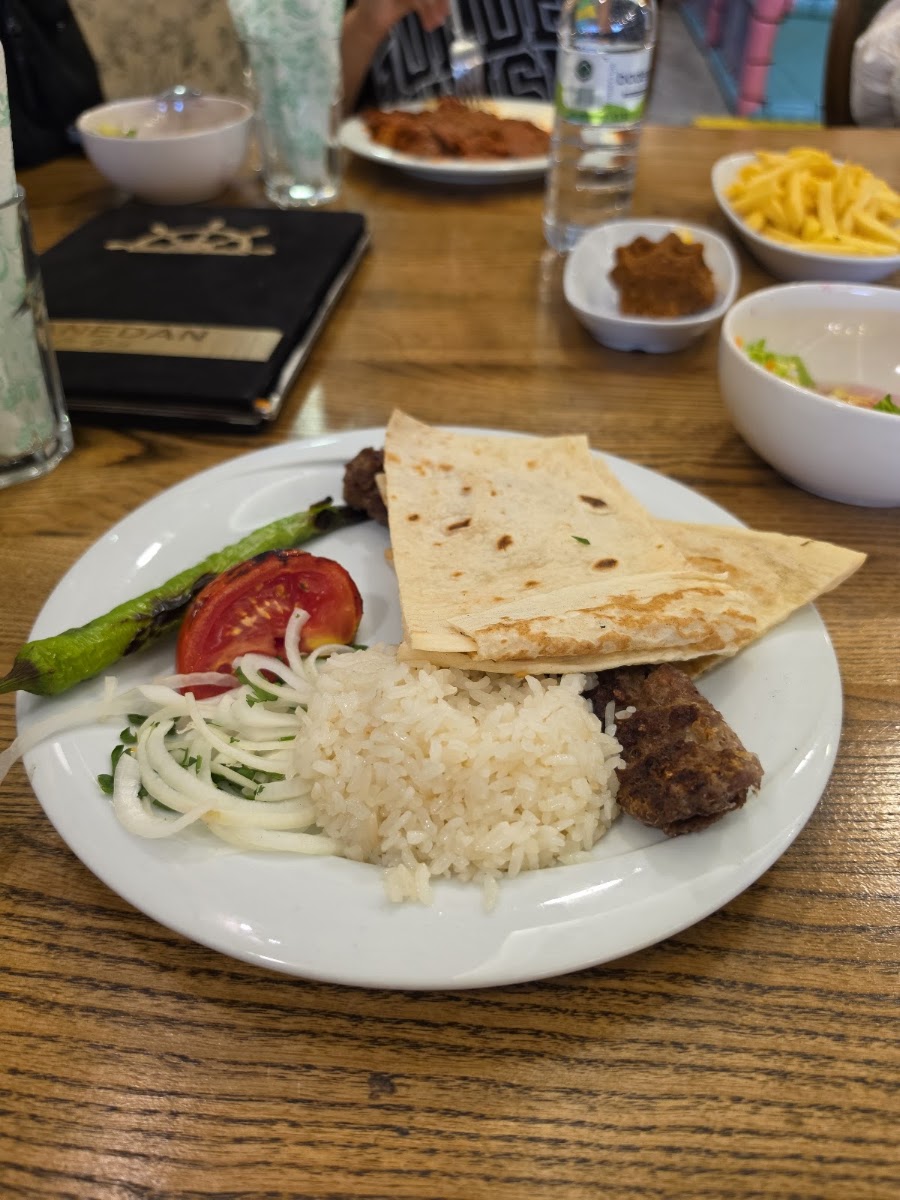 Hanedan Et Balık — fotoğraf 2