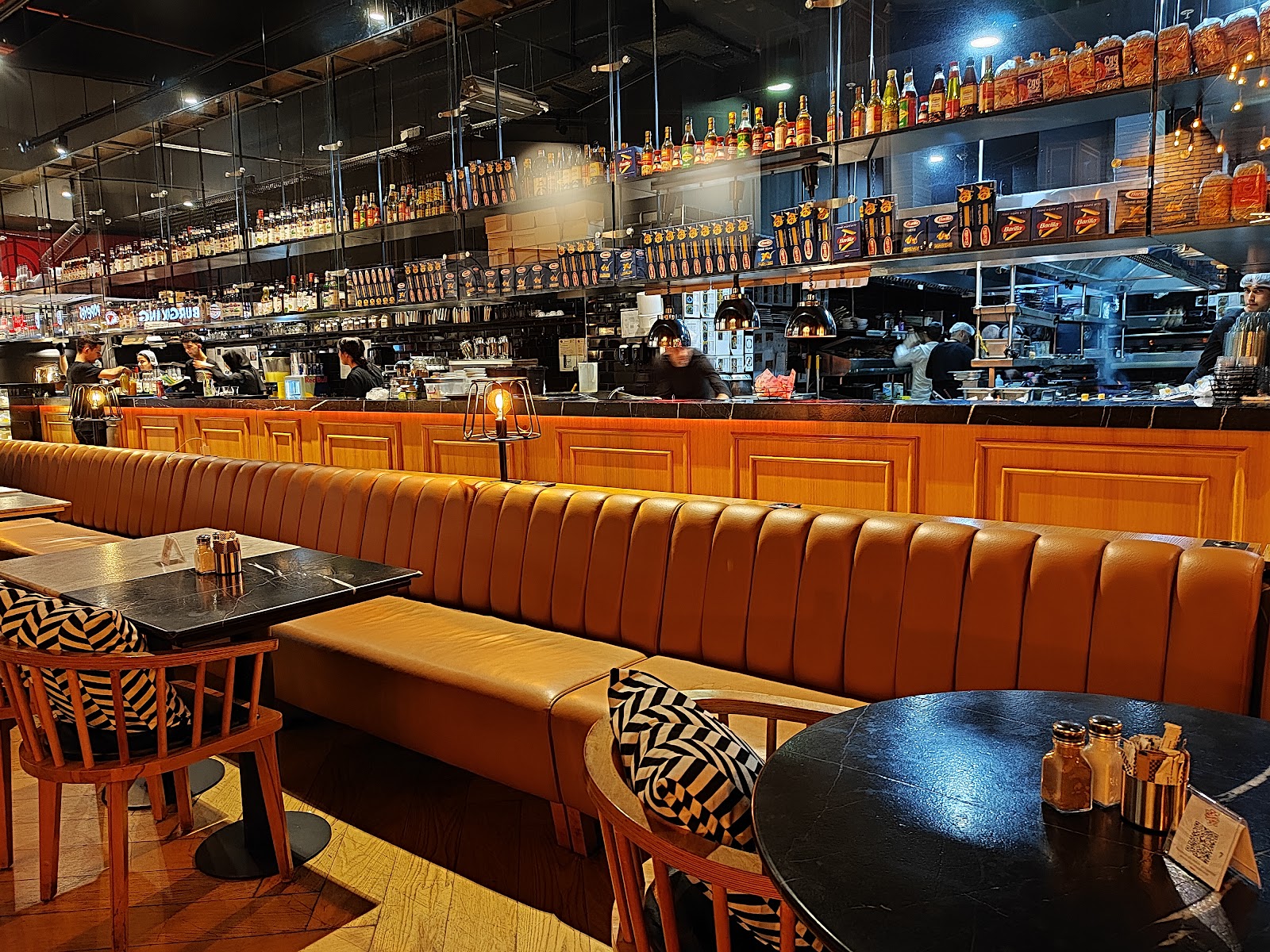 Happy Moon's Big Cafe — fotoğraf 5