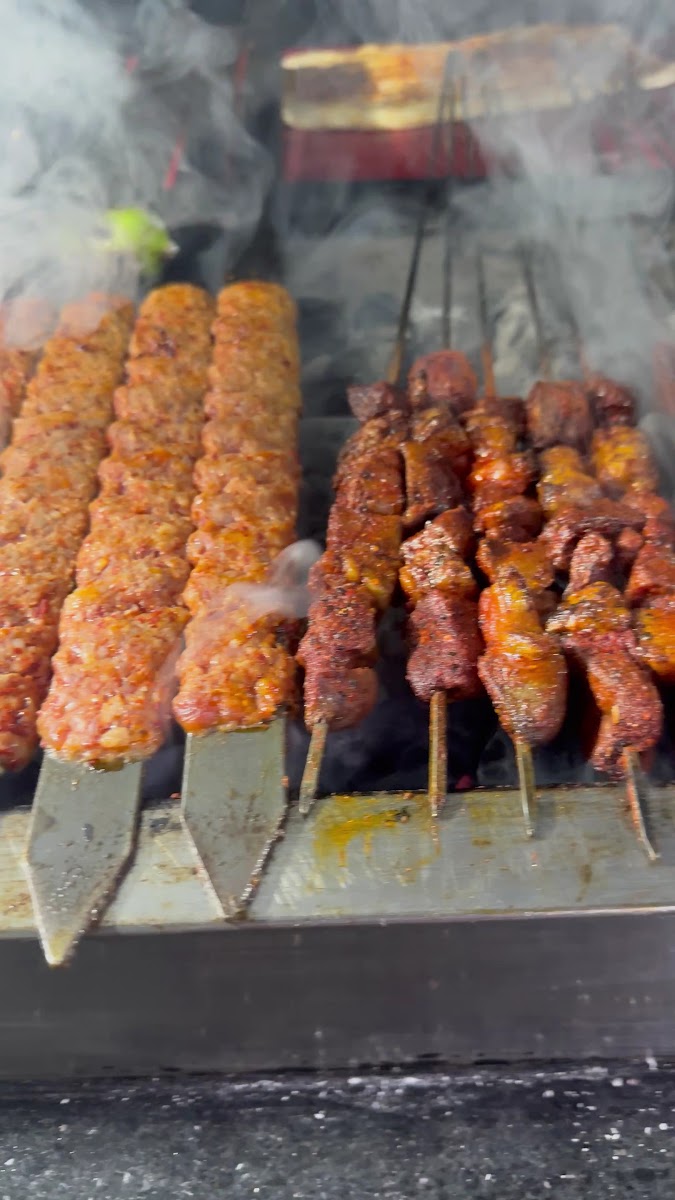 HARPUT OCAKBAŞI LAHMACUN PIDE YÖRESEL YEMEKLER — fotoğraf 4