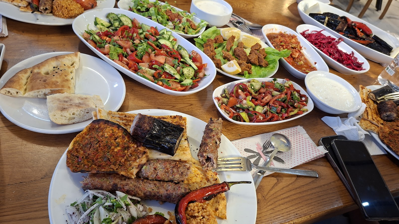 Harran Gurme Kebap & Pide & Lahmacun — fotoğraf 5