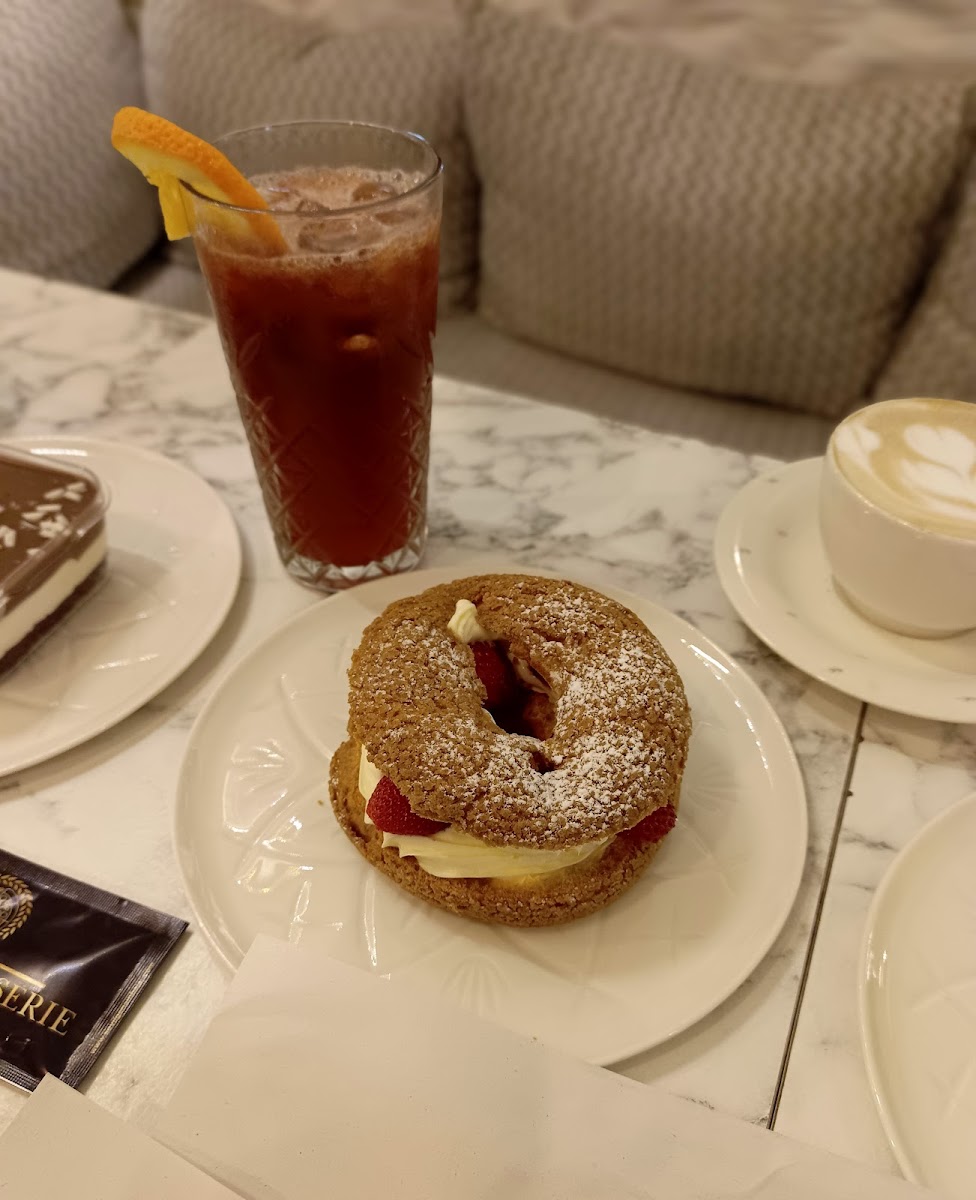 Has Fırın - Kafe - Kahvaltı Salonu — fotoğraf 5
