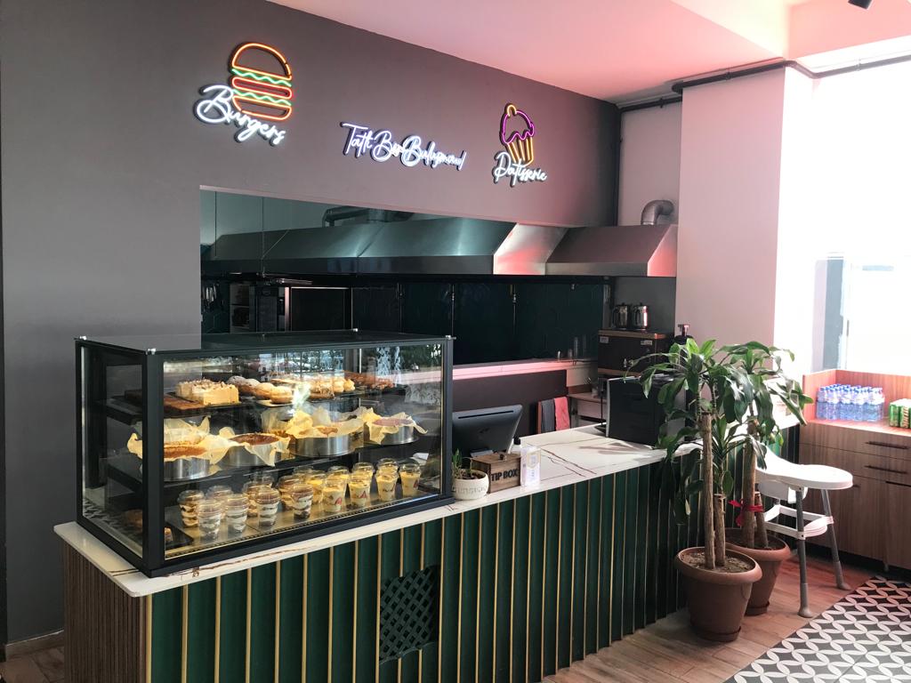 Hasan Şef Burger & Patisserie House — fotoğraf