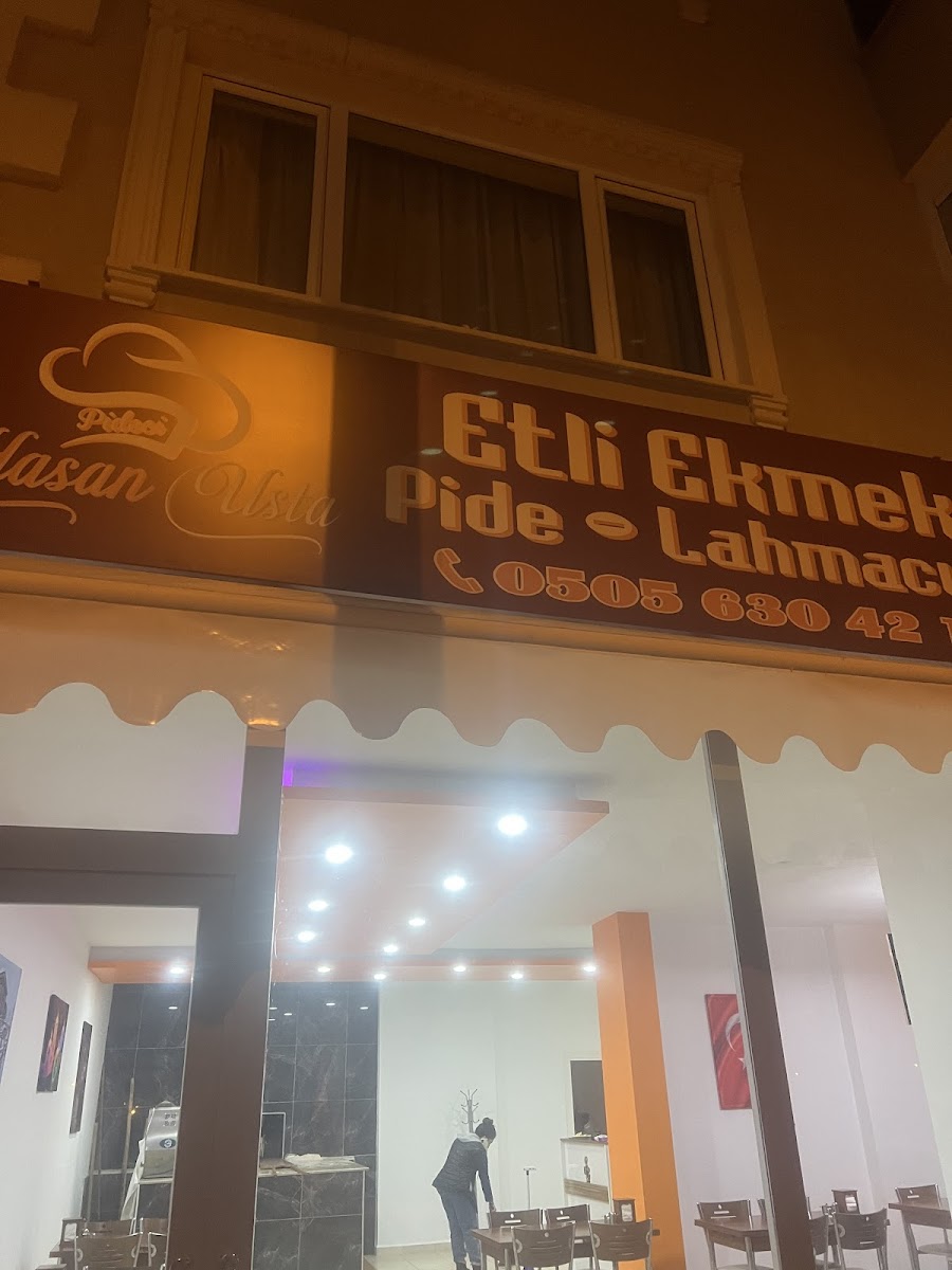 Hasan Usta Etli Ekmek — fotoğraf 1