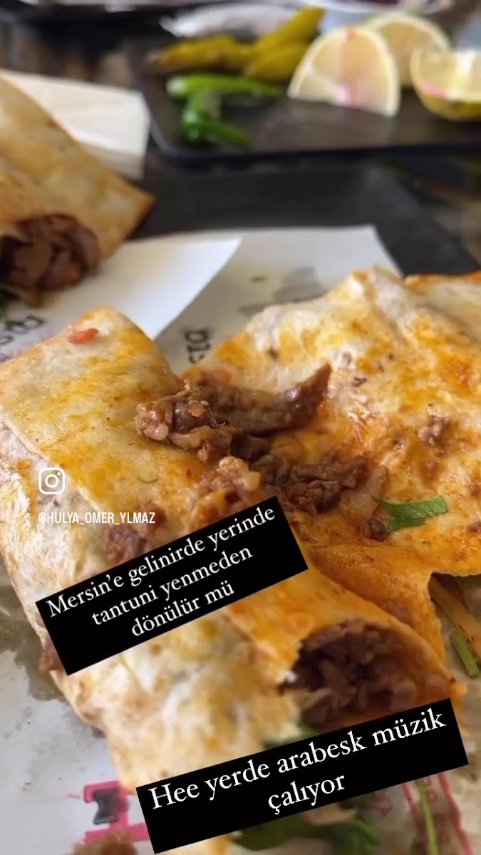 Hasan usta Tantuni döner mezitli — photo 3