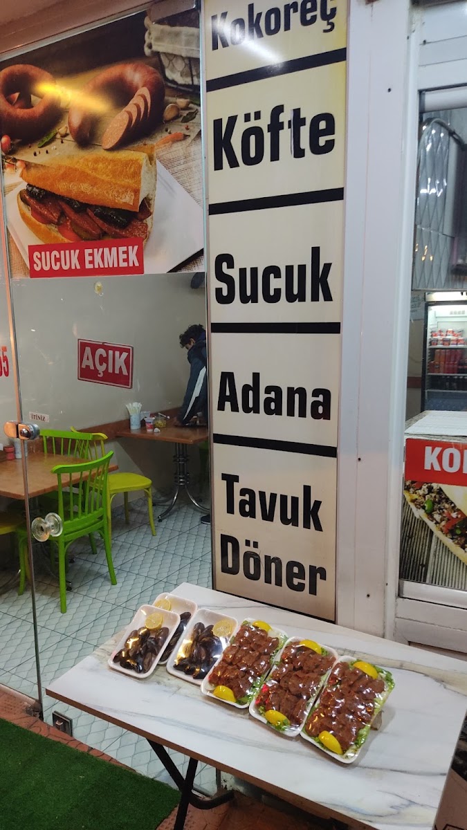 Hasanusta Kuzu Kokoreç — photo 3