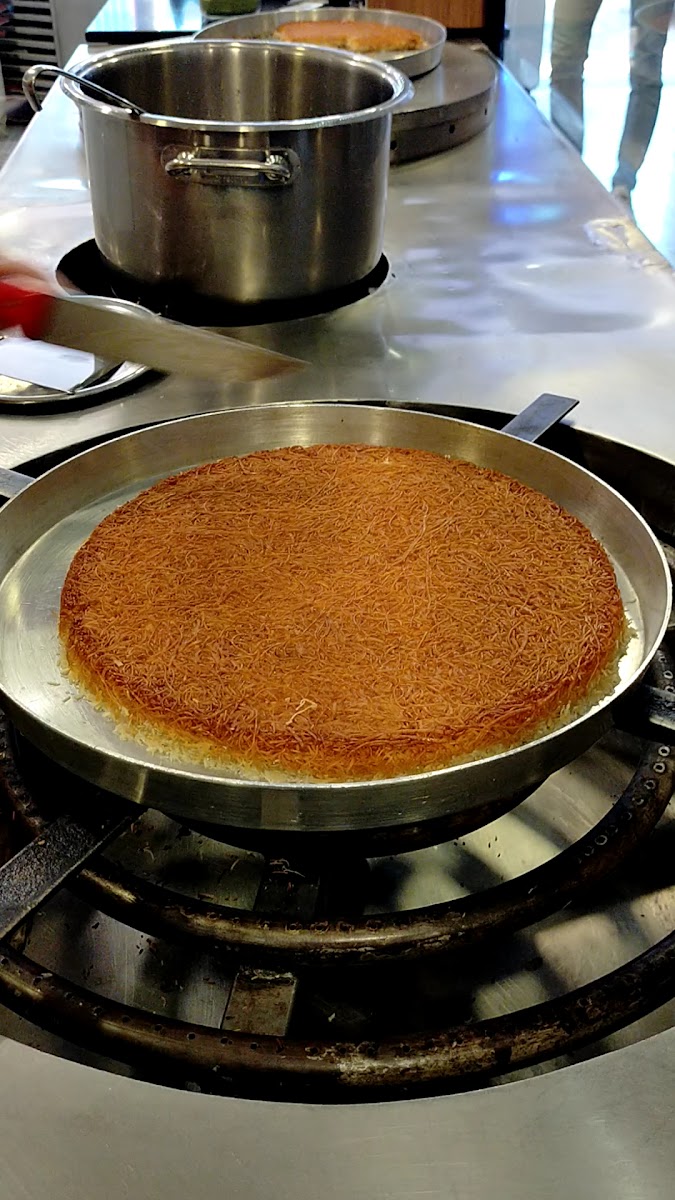 Hatay Ferah Künefe ve Baklava Salonu — fotoğraf 3