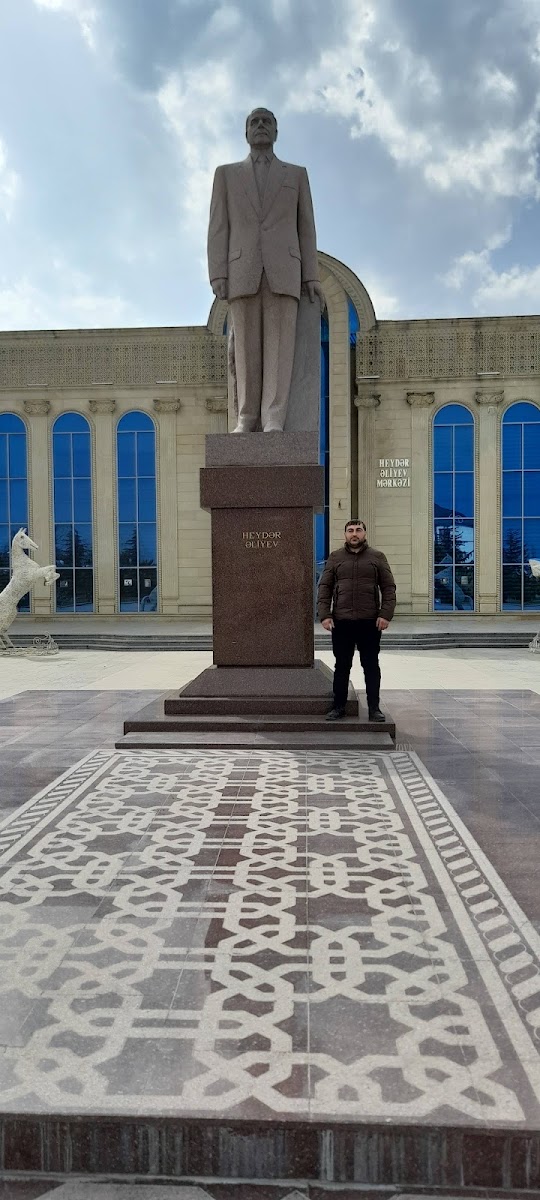 Haydar Aliyev Park — photo