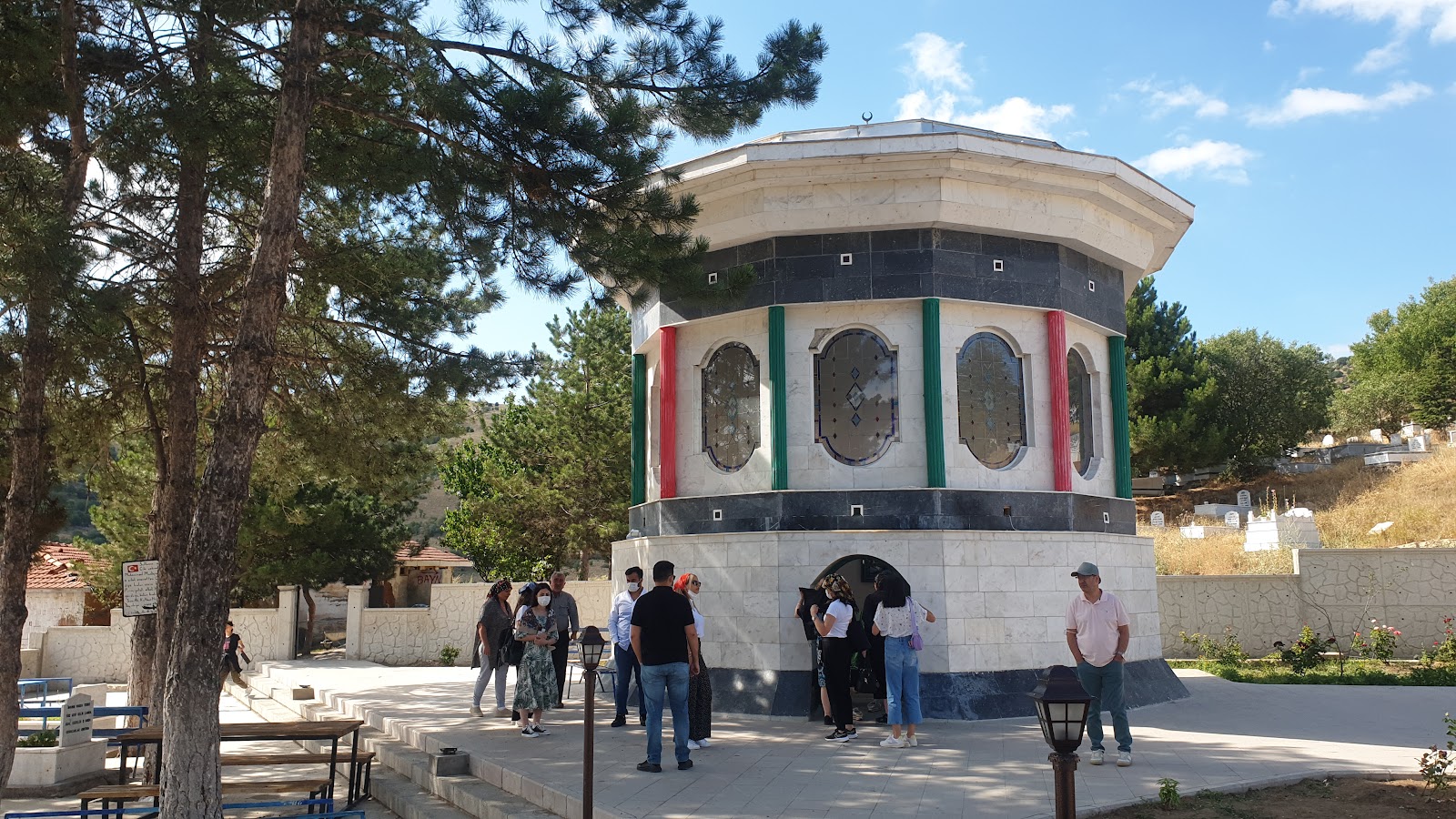 Haydar Sultan Türbesi — fotoğraf